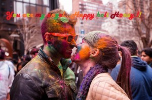 cute-couple-kissing-on-holi-2015